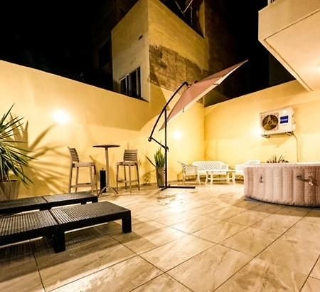 Sliema Jacuzzi Flat Daire Dış mekan fotoğraf