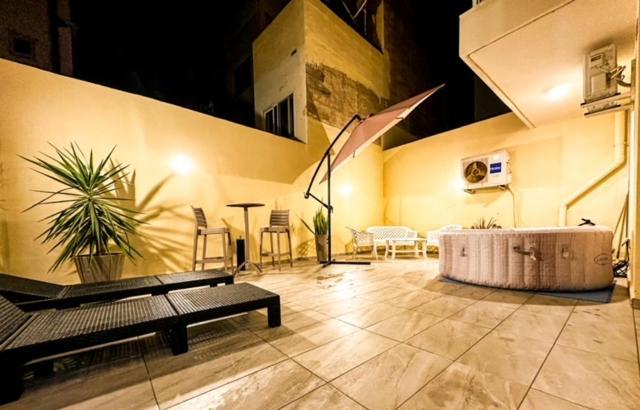 Sliema Jacuzzi Flat Daire Dış mekan fotoğraf
